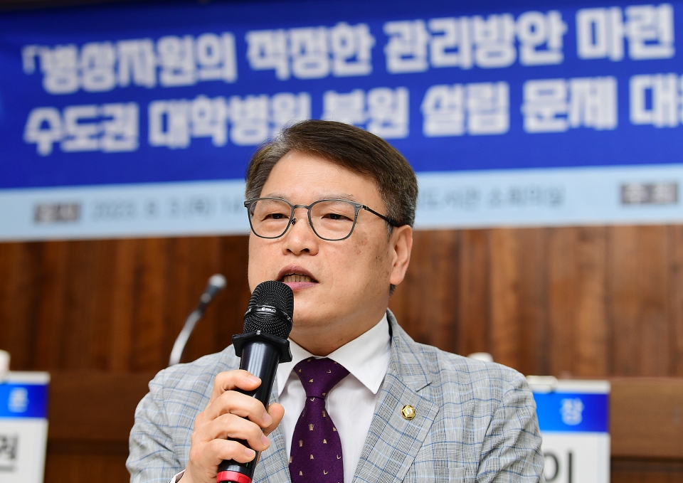 <span class='label radius small' style='background-color:#5487ab'>포토뉴스</span> '병상자원'의 적정한 관리방안은?