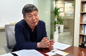 인터뷰 전선룡 전 의협 법제이사 '수술실 CCTV 의무화법' 쓴소리