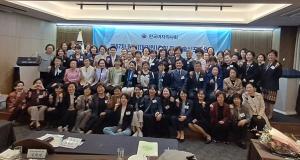 한국여자의사회 "간호법 저지 결의대회 모두 모이자!"